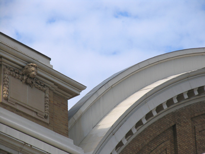 Our culture seems to revere lions.  Inanimate ones, that is.