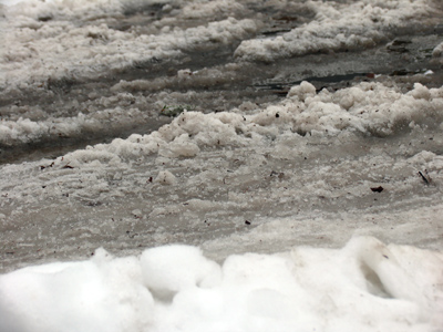 The Huygens probe finds methane slush on the surface of Saturn`s moon Titan.