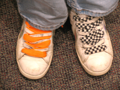 Style of dress for the concert varied widely, sometimes even on the same person.