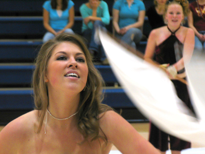 Some of the things I learned from shooting fast basketball action on January 25 came in handy today.