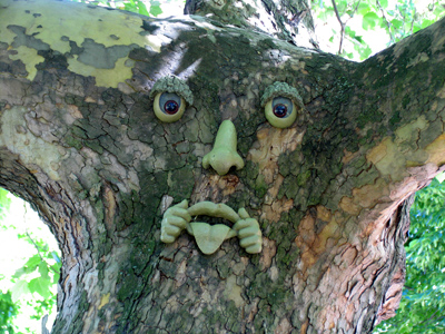 Suddenly I`m thinking about John Wayne.