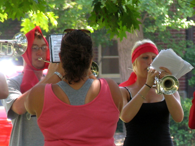 An old fight song being learned anew.