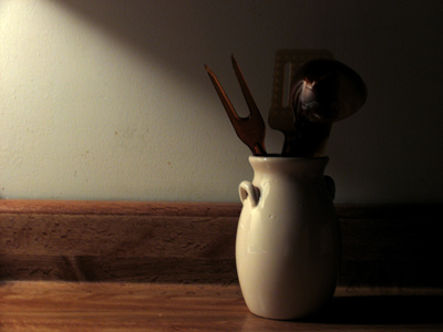 I take pictures in the kitchen when it`s too hot to go outside -- or when it`s too cold.  It looks pretty much the same.