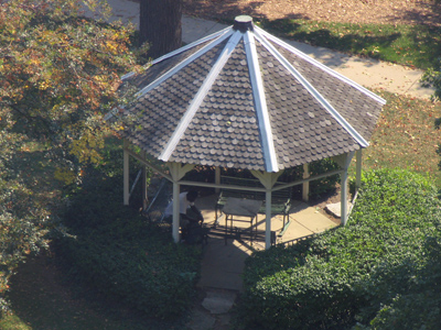 Ninety degrees in October -- you bet I`ll be shooting out the window.