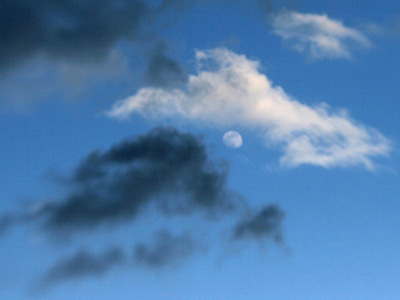 Clouds come in a variety of colors.