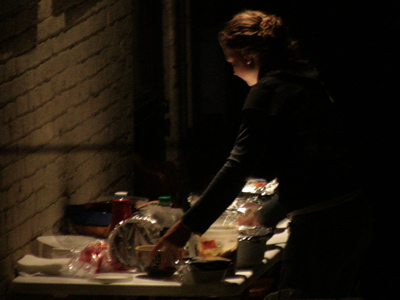 The mysterious glow of aluminum foil.