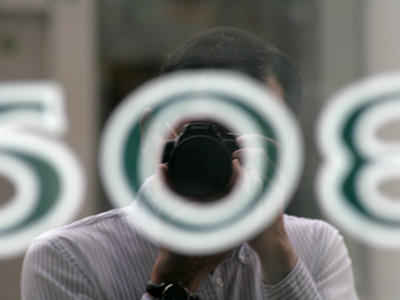 There`s always ONE person nearby that I can take a picture of.