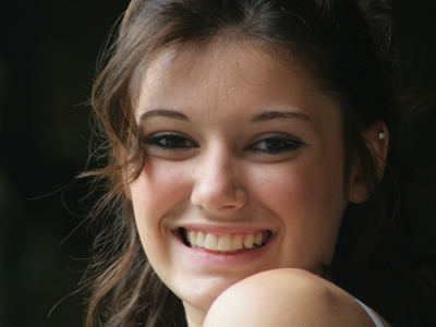 If you could smile like this, wouldn`t you do it all the time?