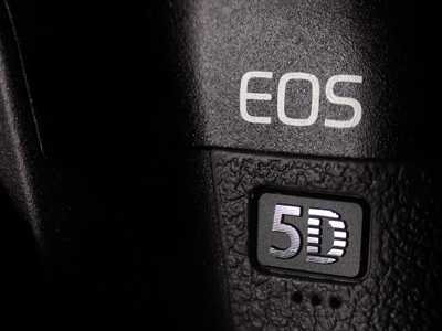 I was in a room with two professional photographers last night -- both jealous when they saw my new camera.