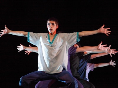 Other inmates at the insane asylum.