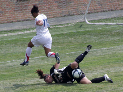 Goalkeepers seem to be missing the fear gland that the rest of us have in our brains.