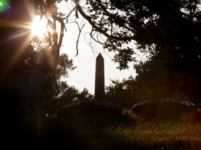 Remember our discussion on August 16 about aperture?  At f/5.6, the sun is a dull blob.  At f/36, it`s a starburst.