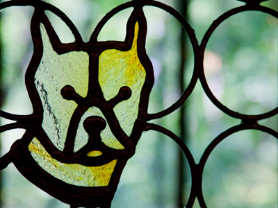 I spent this afternoon in a vacant, but very special house.