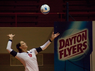 Like the bee photo on September 20 above, I`m once again flirting with perfection here.