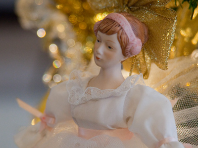 The angel wore earmuffs.