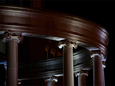 Sights I`m familiar with during the day look more interesting at night.