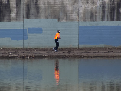 Yesterday I told a bunch of students in a photography workshop not to put a subject in the middle of a picture.