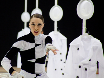 Though there are dozens of performers on the floor, I tend to take photographs of a few that I find the most striking.