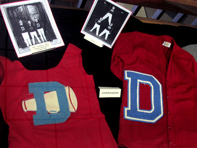 It`s easy to spot the UD cheerleaders around campus.