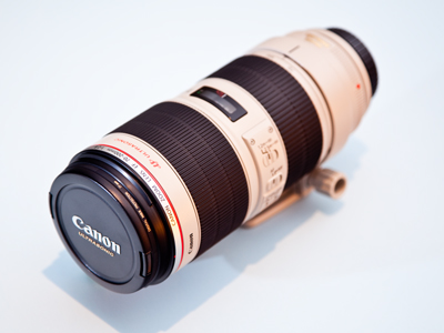 I knew you`d be clamoring for a picture of my newest lens.