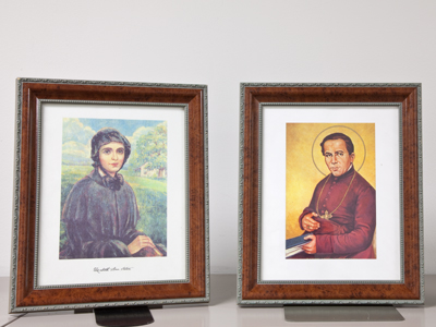 I went to a great deal of trouble to take this boring photo, so you`re going to admire it now.