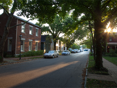 Minus cars, Sixth Street looked like this 100 years ago.