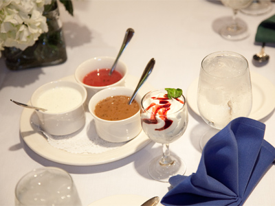 But I got a free dinner while taking pictures at this banquet.