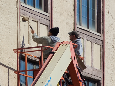 Okay, so there`s `work` and then there`s `labor` (see October 12 above).  I work daily, but hardly ever labor.