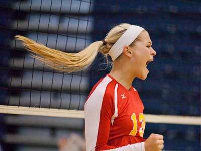 Sure, the red team lost 3 to 0 and was eliminated from the tournament, but they were more photogenic than the blue.