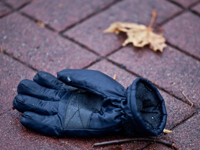 Paul Laurence Dunbar lived in Dayton.  Why is he writing about sunlight in November?