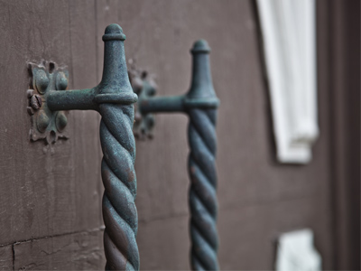 On the Avenue . . . Wayne Avenue.