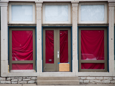 Signs of development in a dead zone?