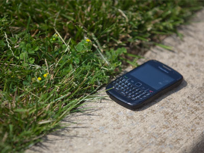 Someone is feeling cut off from the world right now.