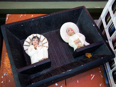 One man`s junk is another man`s curio.