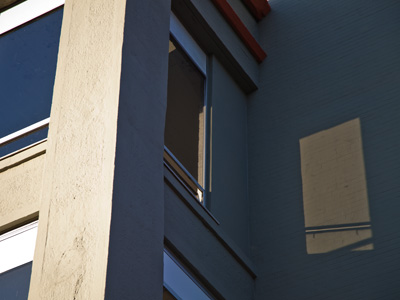 I would`ve paid money to have someone stand in that window and cast a shadow on the wall outside.