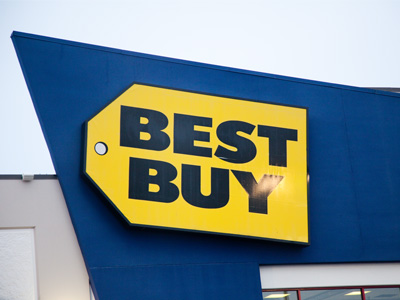 After a two-hour technical support call to India, and visits to a couple of stores, wireless Internet is finally mine.