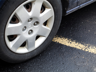 Someone needs a refresher on parking technique.