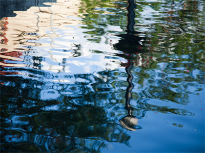 This is why they call it Canal Street.