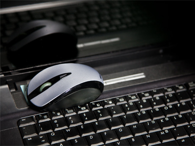 There`s a mouse in my office.