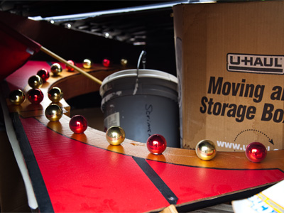 That`s some festive garbage.  I am now a photographic dumpster diver.