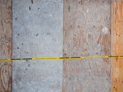 Please, somebody, walk by.  Nobody.