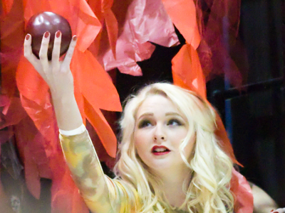 It turns out Eve was a blonde.  Who knew?