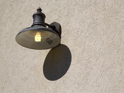 Light and shadows are all I need for amusement.