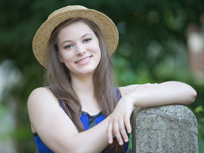 That she might admir�d be. WILLIAM SHAKESPEARE