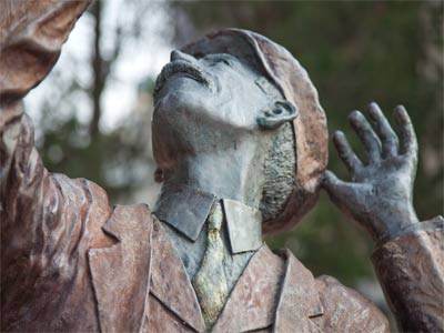 `My new hat is FABULOUS!`