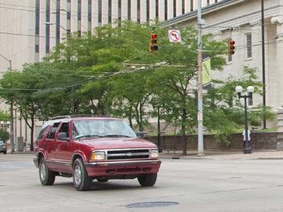 Red light means stop, green light means go.