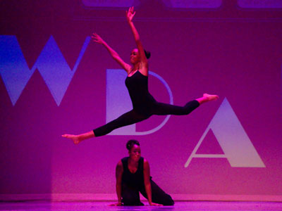 If people would dance in front of my camera every day, then I wouldn`t mind winter so much.