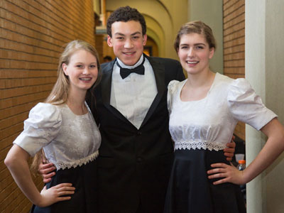 The girl on the left remembered that I took a similar photo of her last year (see December 15, 2013).