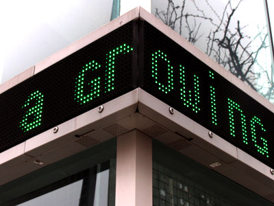 All the news that`s fit to scroll.