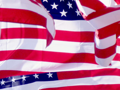 A windy day on Courthouse Square.